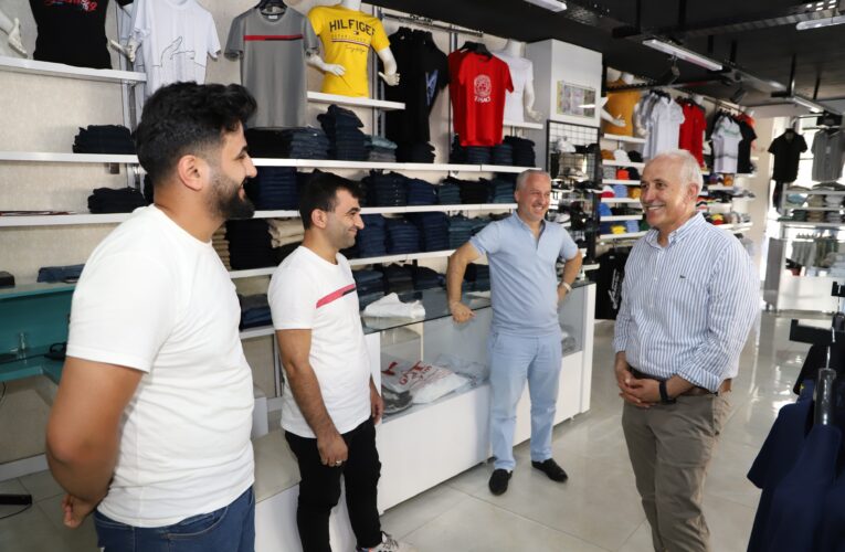 BAŞKAN GÜLTAK, ŞEVKET SÜMER MAHALLESİ ESNAFINI ZİYARET ETTİ