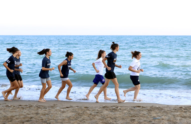 ÇBK’NIN GENÇLERİ YENİ SEZONA HAZIRLANIYOR