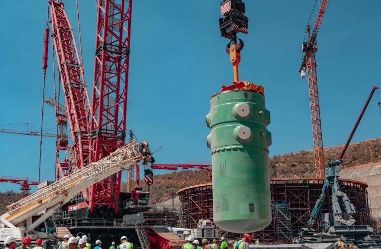 AKKUYU NGS 2’NCİ GÜÇ ÜNİTESİNİN REAKTÖR BASINÇ KABI KURULDU