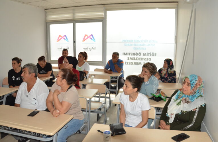 TARSUS MİTHATPAŞA EĞİTİM VE ÖĞRETİMİ DESTEKLEME KURS MERKEZİ’NDE, VELİ BİLGİLENDİRME TOPLANTILARI DÜZENLENDİ