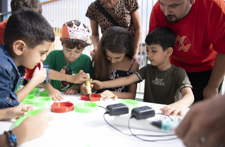 “HAYVANLARI SATIN ALMAYIN, BARINAKTAN SAHİPLENİN”