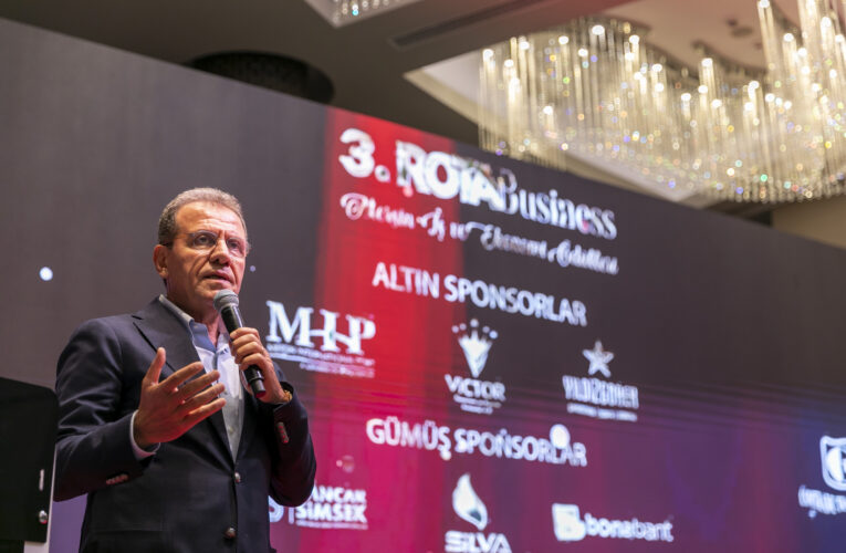 BAŞKAN SEÇER, ‘3. ROTABUSİNESS MERSİN İŞ VE EKONOMİ ÖDÜLLERİ’ GECESİNE KATILDI