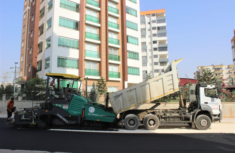 EKİPLER  OKAN MERZECİ MAHALLESİ’NDE 1500 METRELİK YOLU YENİLEDİ