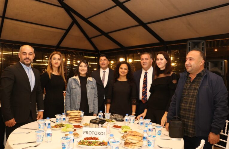 “ÜLKEMİZİN GELECEĞİNİ ŞEKİLLENDİRİYORSUNUZ”