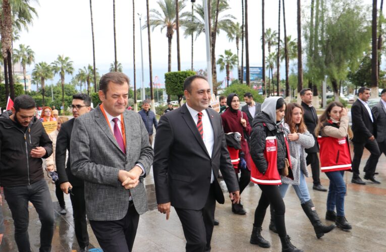 KADINA ŞİDDETLE MÜCADELEDE TEK YÜREK OLDULAR!