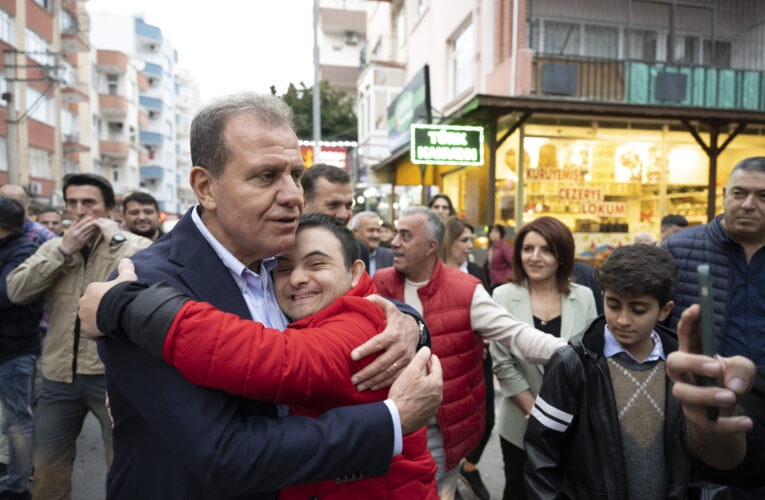 BAŞKAN SEÇER’İN MERSİN’E HİZMETLERİ,VATANDAŞLARIN BÜYÜYEN İLGİSİYLE TAÇLANIYOR