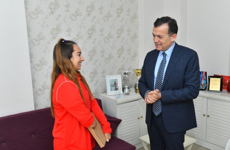 Başkan Özyiğit’ten Miray Ulaş’a tebrik ziyareti