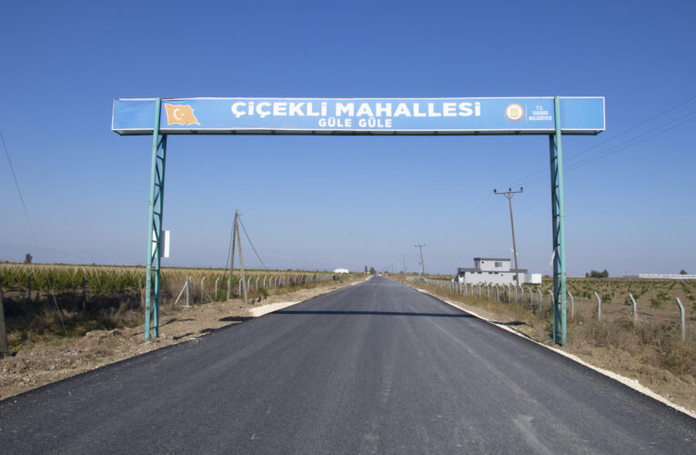 TARIMSAL ÜRETİMİN YOĞUN OLDUĞU BÖLGEDE BÜYÜKŞEHİR’DEN BİRİNCİ SINIF YOL FAALİYETİ