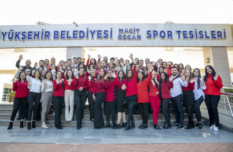 TEKSİN EKİBİ YENİYIL’I KUTLADI