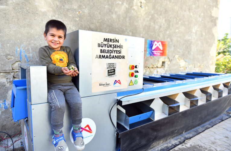 ÇİFTÇİLERİMİZİ MODERN EKİPMANLARA KAVUŞTURUYORUZ