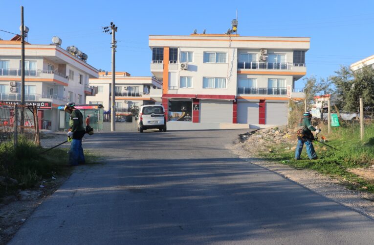 TOROSLAR’DA MAHALLELER KÖŞE BUCAK TEMİZLENİYOR