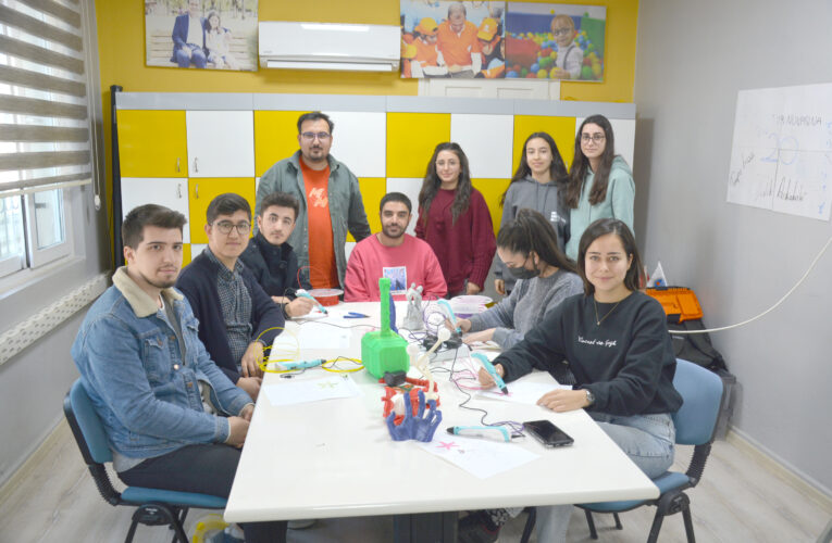 BÜYÜKŞEHİR TARSUS KADIN VE ÇOCUK BİLİM ATÖLYESİ’NDE ÜNİVERSİTE ÖĞRENCİLERİNE YÖNELİK EĞİTİM PROGRAMI