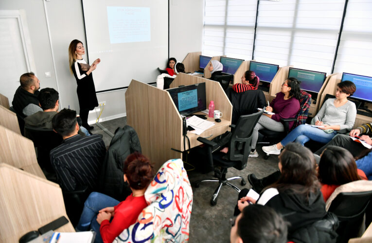 MERCEK MESLEK EDİNDİRME KURSLARINA YOĞUN İLGİ