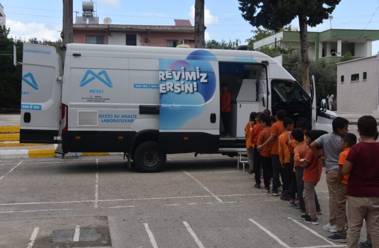MESKİ, HER YAŞTAN İNSANA SUYUN ÖNEMİNİ ANLATMAYA DEVAM EDİYOR