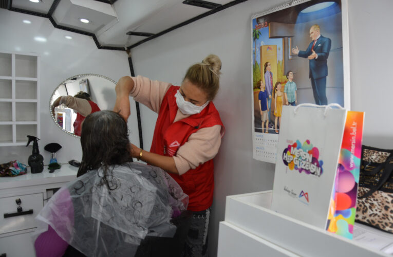 MOBİL KUAFÖR TARSUS’UN ÇİRİŞTEPE MAHALLESİN’E UĞRADI