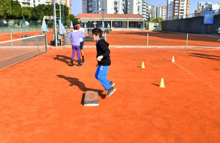 Yenişehir Belediyesi özel çocukları yalnız bırakmıyor