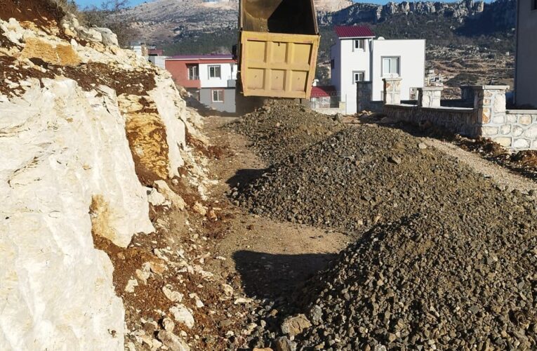 TOROSLAR’IN YAYLALARINDA, ULAŞIM AĞI DAHA DA GÜÇLENİYOR
