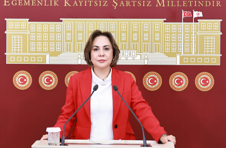 AK Parti’li Yılmaz: Bu mübarek gecede dualarımız depremde yitirdiğimiz canlar ve yaralılarımız için