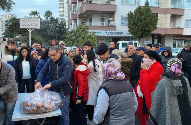 BÜYÜKŞEHİR EKİPLERİ DEPREM BÖLGESİNDE ARALIKSIZ ÇALIŞIYOR