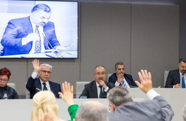 Deprem bölgesindeki gazetelere maddi yardım yapılacak