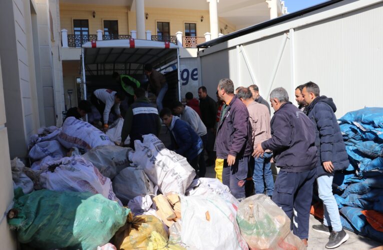 YARDIM TIRLARI VE ARAÇLAR AFET BÖLGESİNE GÖNDERİLDİ