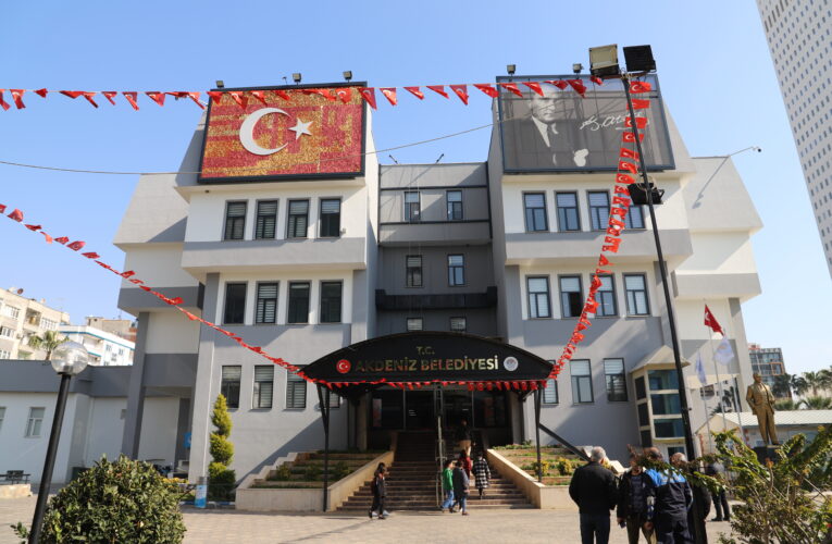 AKDENİZ BELEDİYESİ, MERSİN’E GELEN DEPREMZEDELERİ AĞIRLIYOR