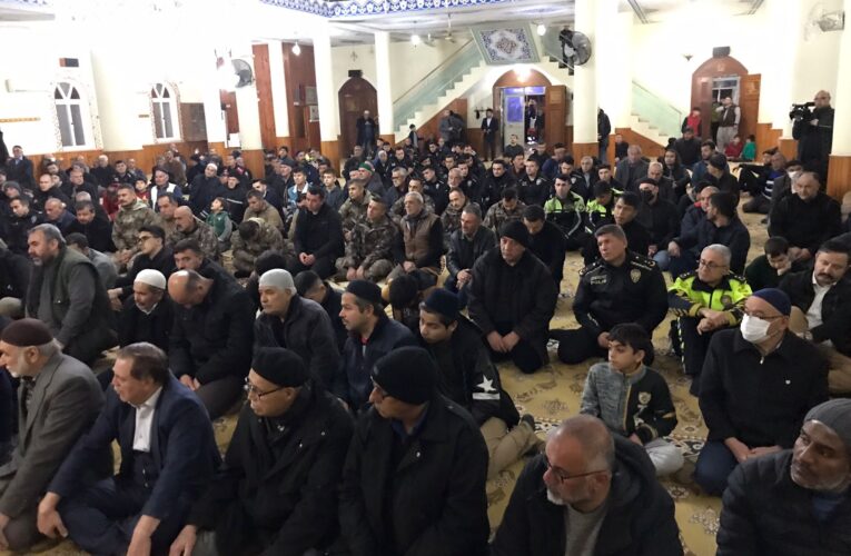 “Ele Ele, Gönül Gönüle Depremzede Kardeşlerimizin Yaralarını Saracağız”