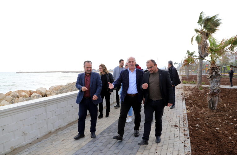 KARADUVAR SAKİNLERİ DENİZE NAZIR BİR PARK VE YEŞİL ALANA KAVUŞUYOR