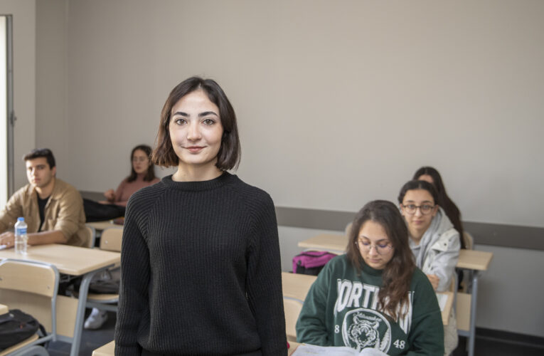 “BAŞKANIMIZIN GENÇLERİ NE KADAR ÖNEMSEDİĞİNİ GÖREBİLİYORUZ”