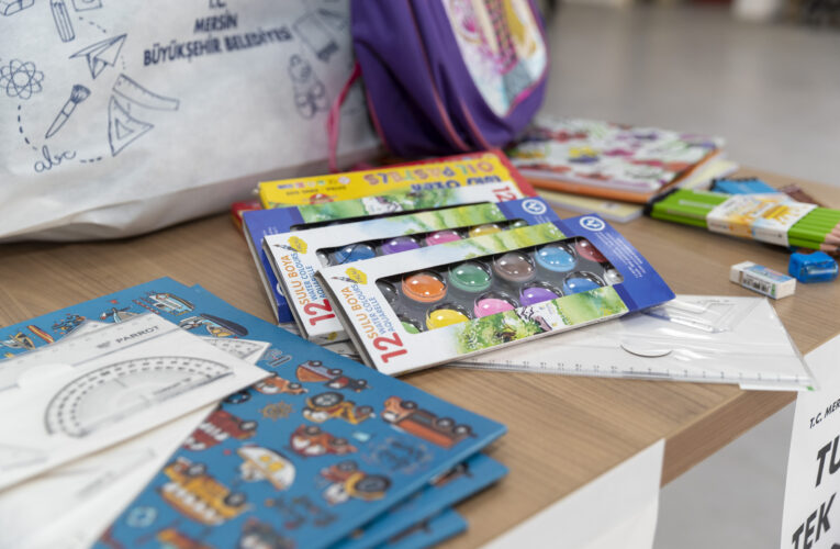 ÖĞRENCİLERİN OKUL ÇANTASI BÜYÜKŞEHİR’DEN