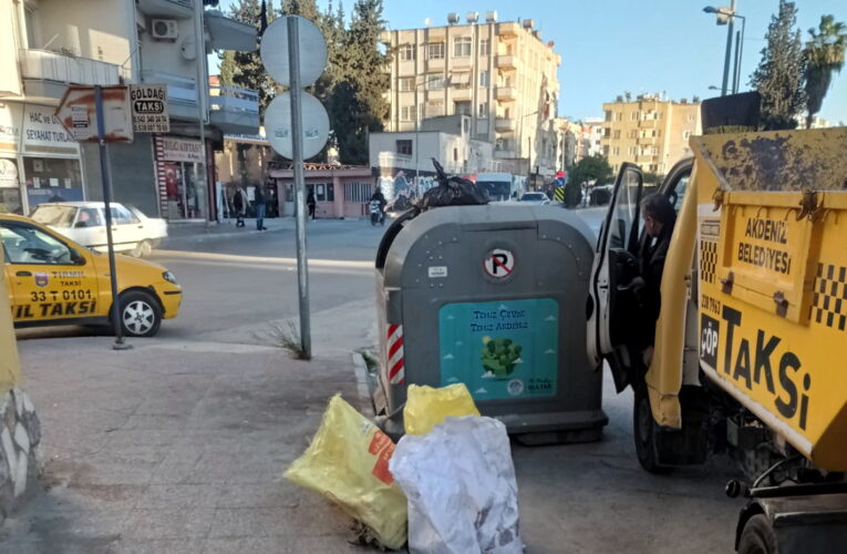 TEMİZ VE SAĞLIKLI AKDENİZ İÇİN EKİPLER 7/24 HİZMET VERİYOR