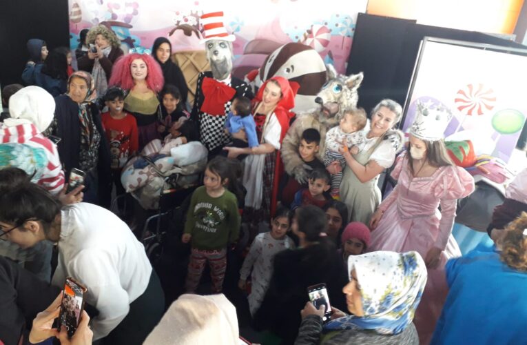 “Şekeronya Çocuk Müzikali Depremzede Çocuklarla buluşacak.”