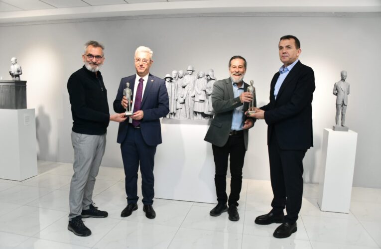 “1 ÖNDER 1 HAYAT” heykel sergisi açıldı