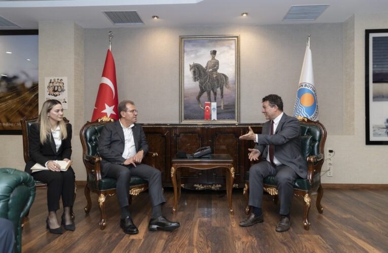 “İLK GÜNDEN İTİBAREN YAKLAŞIK 10 BİN İNSANA GEÇİCİ BARINMA TEMİN ETTİK”