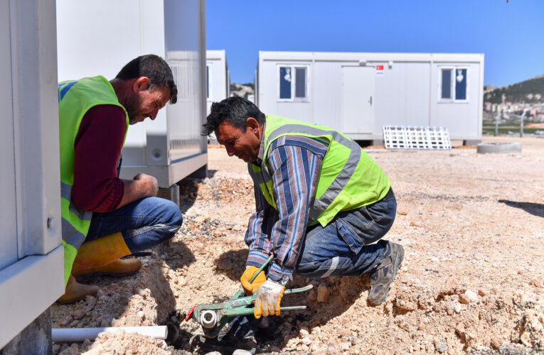 KONTEYNER KENT MİNİ BİR ŞEHİR HÜVİYETİNE KAVUŞUYOR