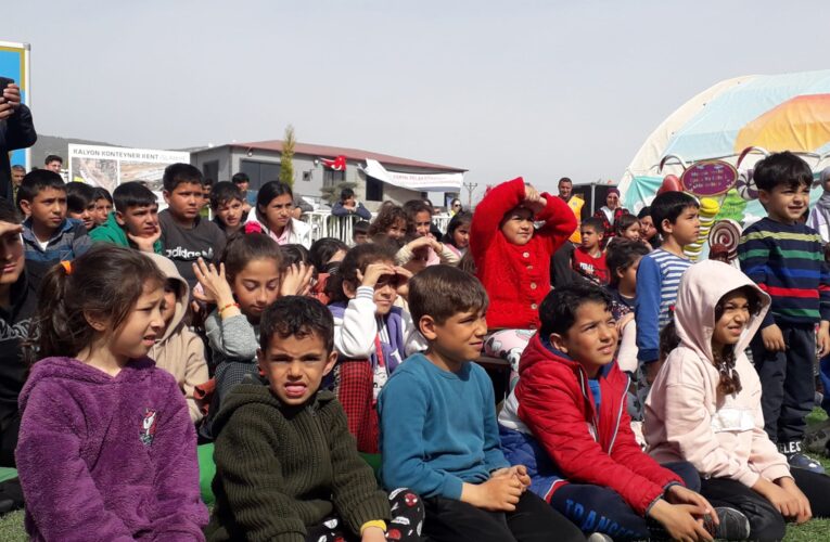 “Şekeronya Yeniden Deprem Bölgelerinde.”