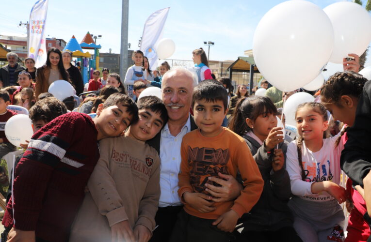 AKDENİZ BELEDİYESİ’NDEN DEPREM MAĞDURU ÇOCUKLAR İÇİN ÖZEL ETKİNLİK