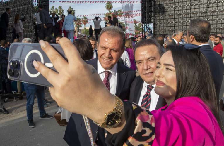 BAŞKAN SEÇER ADANA MİTİNGİ’NE KATILDI