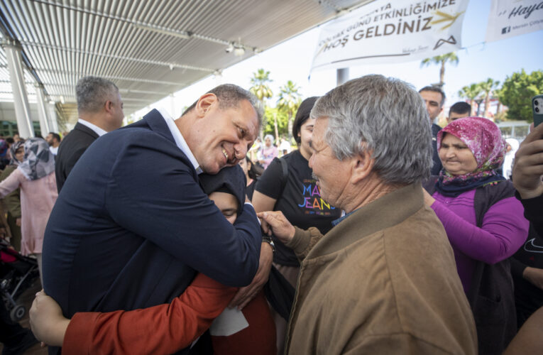 “DEPREMZEDELER DAHİL 750 VATANDAŞIMIZA GLUTENSİZ GIDA KOLİSİ DAĞITTIK”