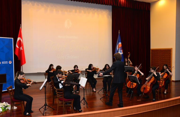 2022 Yılında Proje ve Uluslararası Yayın Sahibi Öğretim Elemanları Düzenlenen Taltif Töreni İle Teşekkür Belgelerini Aldı