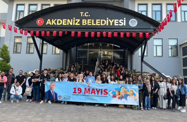 Akdeniz Belediyesi’nden 19 Mayıs Bayramı Hediyesi