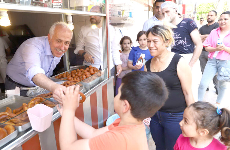 Akdeniz Belediye Başkanı GÜLTAK, HALK BULUŞMALARINA ARA VERMİYOR