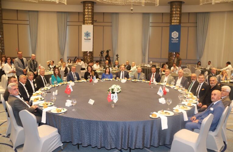 VALİ ALİ HAMZA PEHLİVAN, TÜİOSB’NİN 5. KURULUŞ YILDÖNÜMÜ RESEPSİYONUNA KATILDI