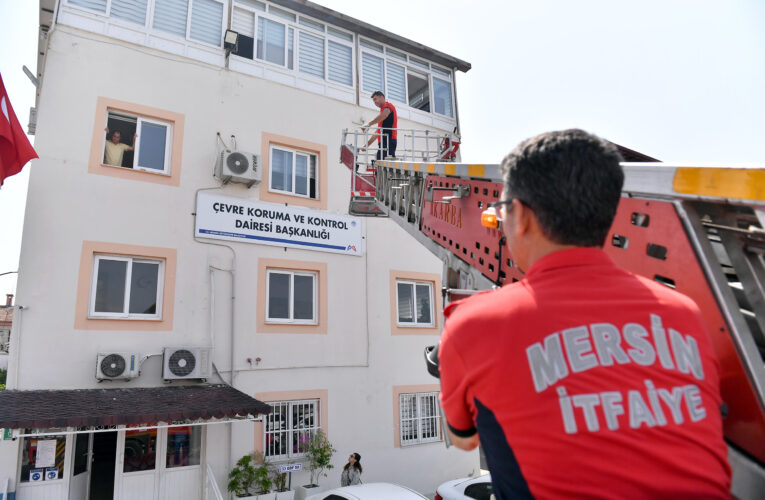 BÜYÜKŞEHİR’İN ÇEVRE KORUMA VE KONTROL DAİRESİ PERSONELİ YANGIN ANINDA YAPILMASI GEREKENLERİ ÖĞRENDİ