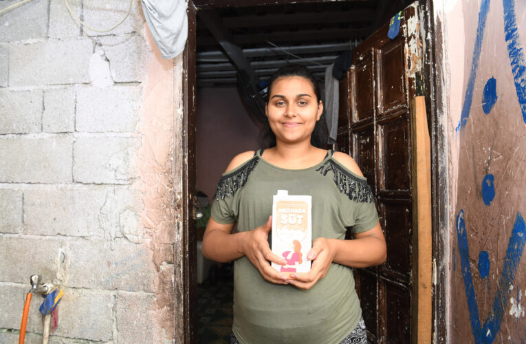 ANNE KARNINDAN OKUL SIRALARINA KADAR SÜTLER BÜYÜKŞEHİR’DEN