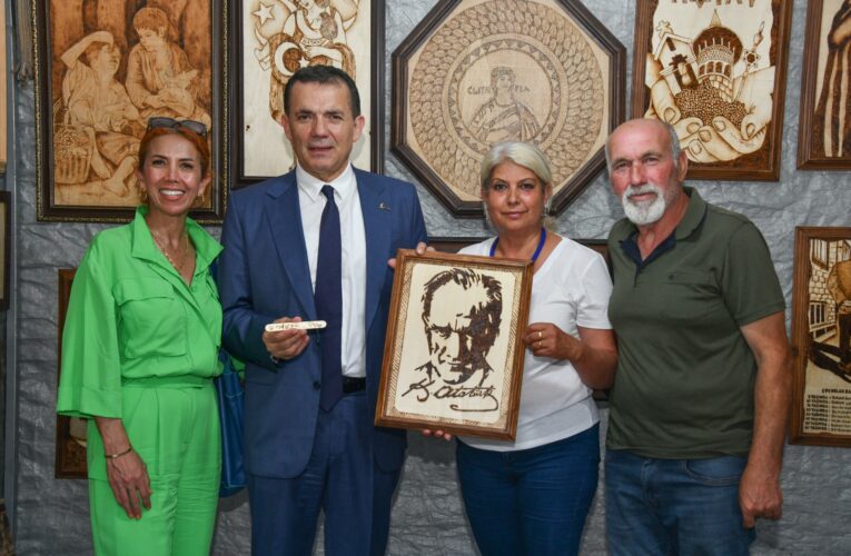 Hataylı esnaf ve sanatçılar Mersinlilerle buluştu