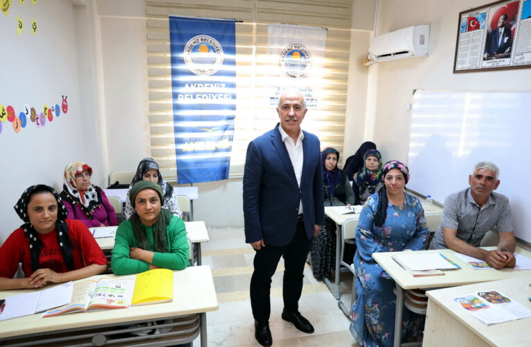 “Okuma yazmayı öğrenip hayatlarını değiştirdiler”