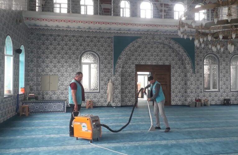 “Vatandaşlarımız Gönül Rahatlığıyla İbadet Edebilir”