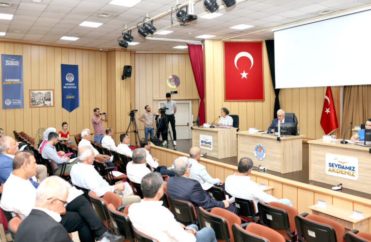 Akdeniz Belediye Meclisi Haziran ayı ilk toplantısını yaptı