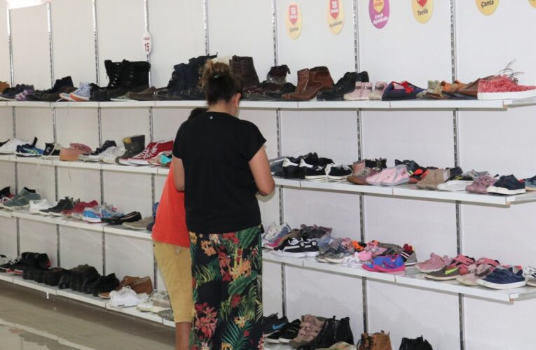 “Hayır Çarşısı’ndan Hem Çocuklar Hem Yetişkinler Ücretsiz Yararlanabiliyor”